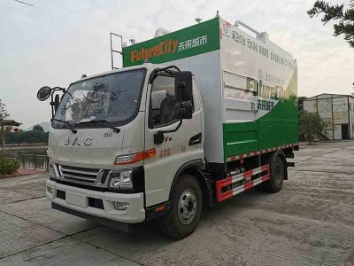 碧桂园物业韩城公司在我厂订购的污水净化车